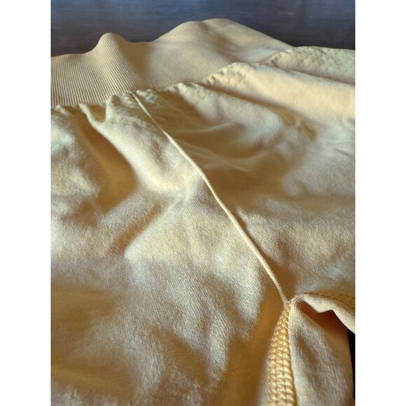 Gymshark Ladies Womens Small Gold Seamless Workout Shorts - Picture 8 of 13